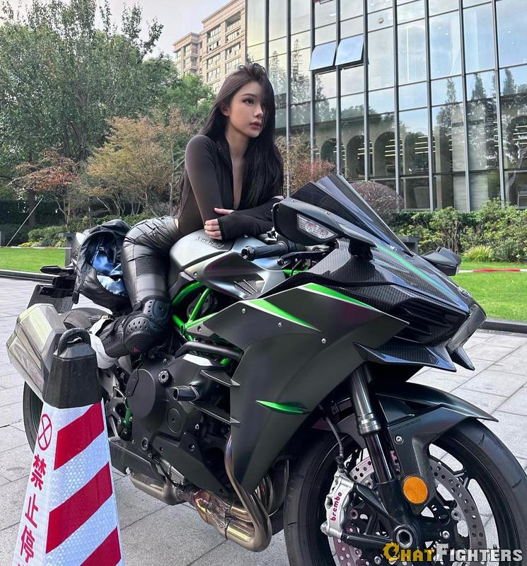 [IMAGE:https://venus.chatfighters.com/Content/profile/hg/agxixaalfdguquhgrzlo_621992727.jpg]